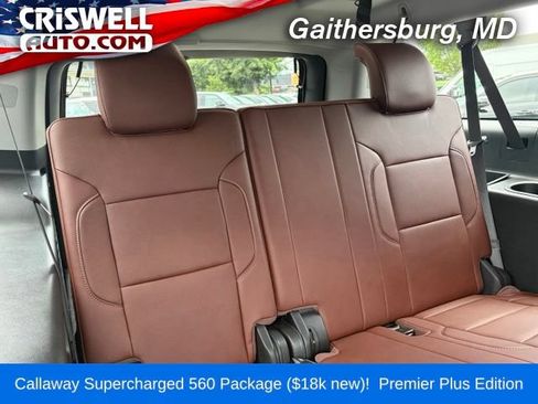 Used 2019 Chevrolet Suburban Premier w/ Premier Plus Edition AWD/4WD image 38