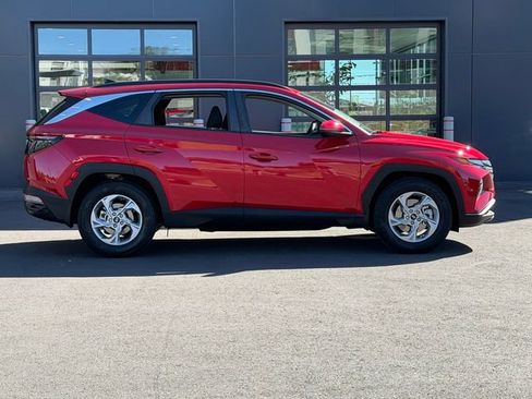 Used 2023 Hyundai Tucson SEL FWD image 7
