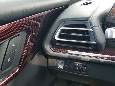 New 2026 Chevrolet Traverse Z71 image 15