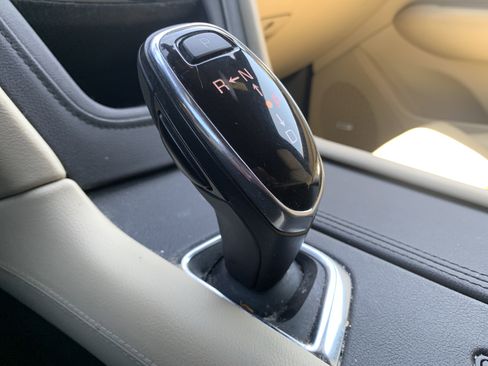 Used 2019 Cadillac XT5 Premium Luxury image 25