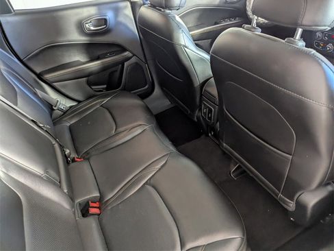 Certified 2018 Jeep Compass Limited w/ Navigation Group image 31