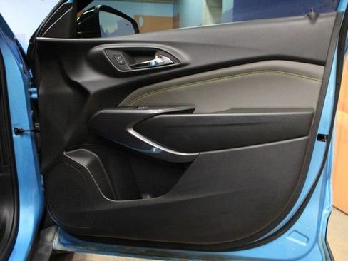 Used 2025 Chevrolet Trax ACTIV w/ Driver Confidence Package FWD image 9