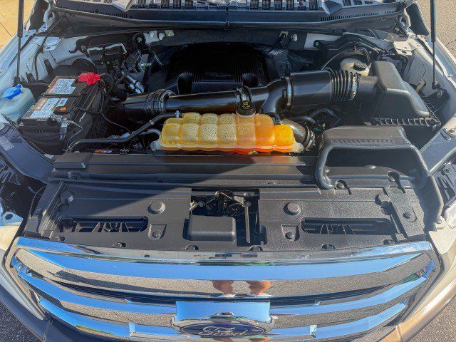 Used 2017 Ford F150 Lariat AWD/4WD image 26