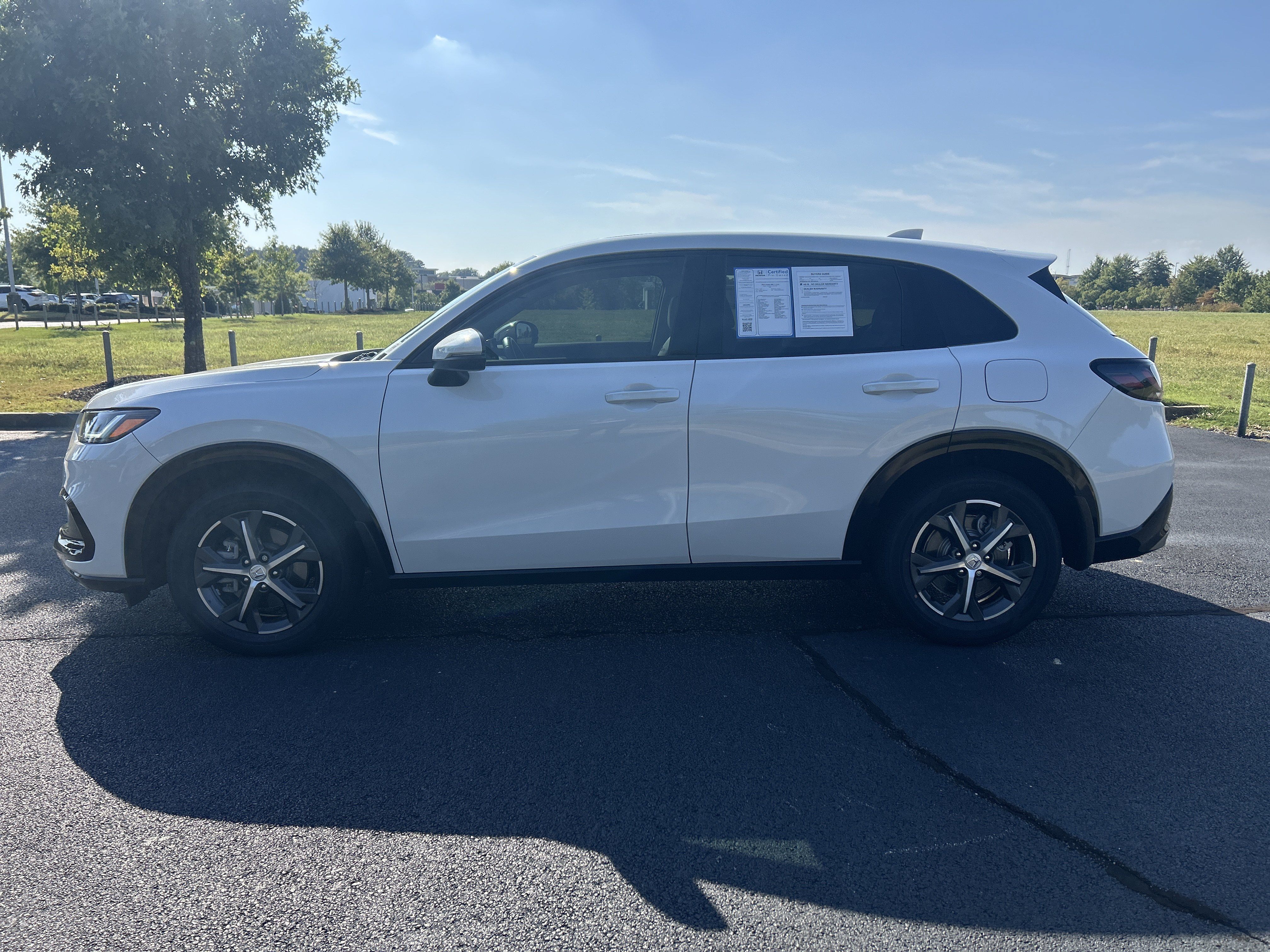 Certified 2025 Honda HR-V EX-L image 6