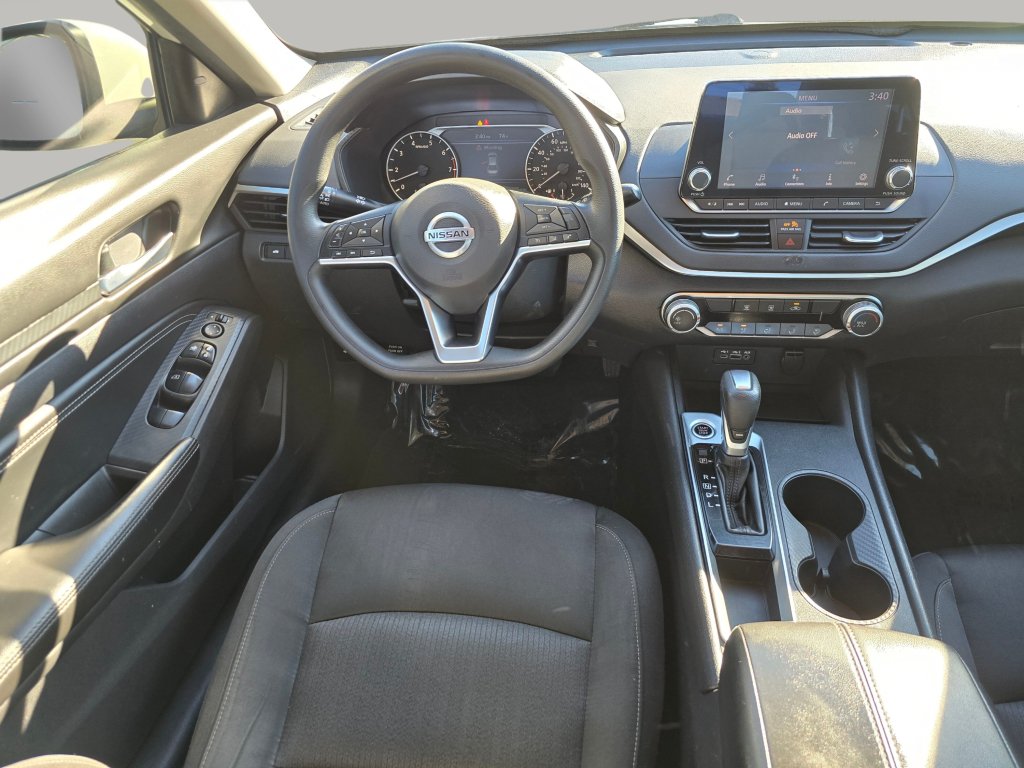 Used 2020 Nissan Altima 2.5 S w/ Driver Assist Package FWD image 3