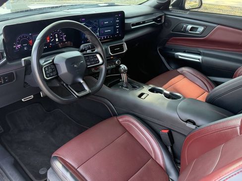 Used 2024 Ford Mustang GT Premium RWD image 11