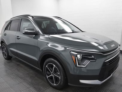 Used 2024 Kia Niro EX