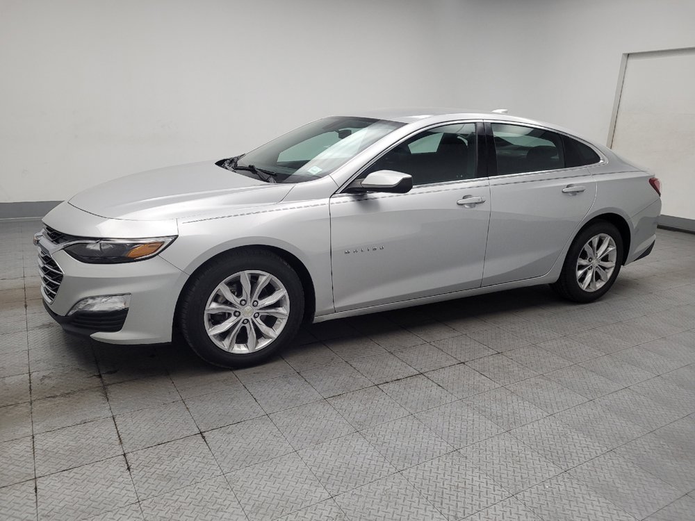 Used 2020 Chevrolet Malibu LT FWD image 2