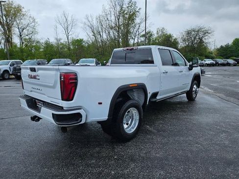 Used 2026 GMC Sierra 3500 Denali w/ Denali Reserve Package AWD/4WD image 7