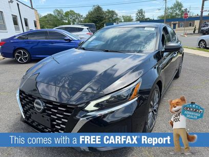 Used 2024 Nissan Altima 2.5 SV