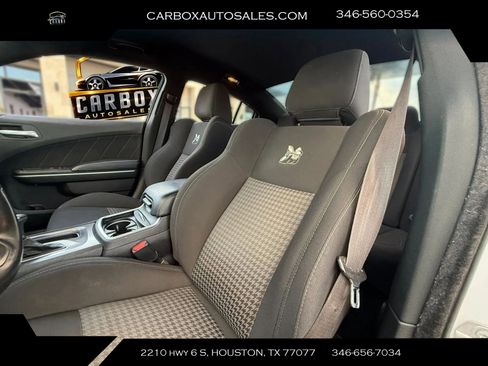 Used 2021 Dodge Charger Scat Pack w/ Driver Convenience Group image 17