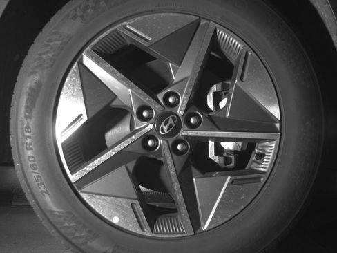 Used 2025 Hyundai Tucson SEL FWD image 13
