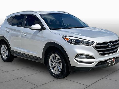 Used 2016 Hyundai Tucson SE w/ Option Group 02 AWD/4WD image 2