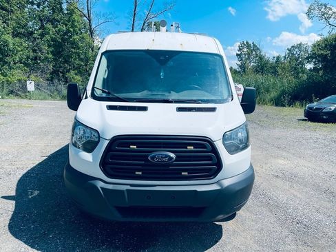 Used 2017 Ford Transit 350 148 Medium Roof RWD image 10