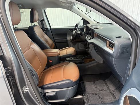 Used 2023 Ford Maverick Lariat w/ Equipment Group 500A Standard image 27