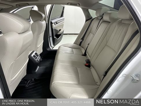 Used 2021 Honda Accord Touring image 26