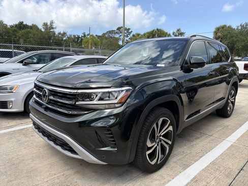 Used 2021 Volkswagen Atlas SEL Premium AWD/4WD image 3