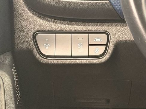 Certified 2023 Kia Seltos S w/ Navigation Package FWD image 30