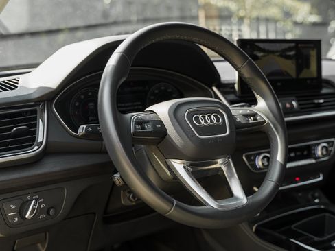 Certified 2023 Audi Q5 2.0T Premium Plus w/ Premium Plus Package AWD/4WD image 8