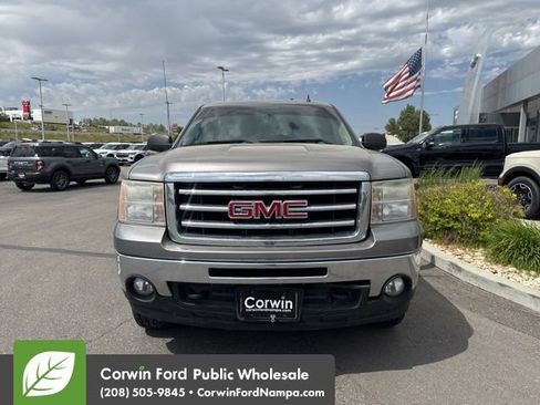 Used 2012 GMC Sierra 1500 SLE w/ Power Tech Package AWD/4WD image 2