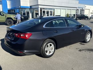 Used 2023 Chevrolet Malibu LT video 3