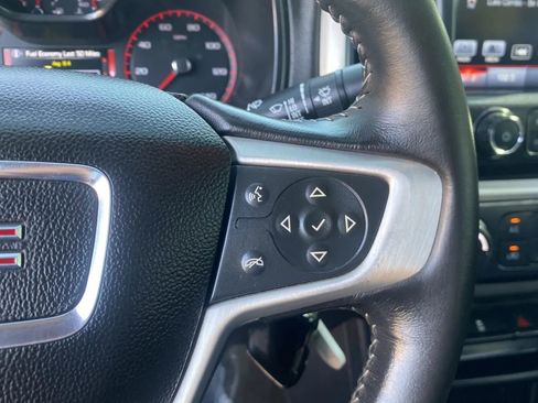 Used 2016 GMC Canyon SLE w/ SLE Convenience Package RWD image 18