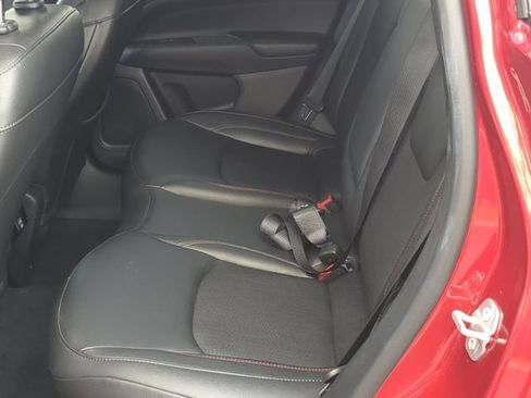 Used 2025 Jeep Compass Trailhawk AWD/4WD image 18