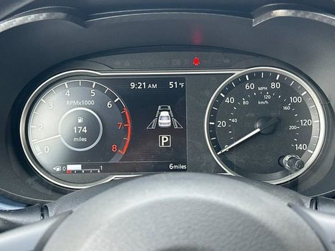 New 2025 Nissan Versa SV w/ Trunk Package image 23