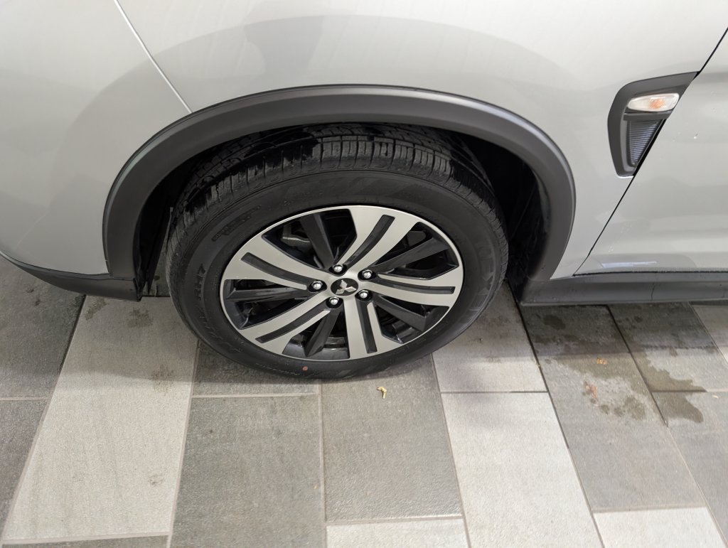 Used 2026 Mitsubishi Outlander Sport ES AWD/4WD image 7