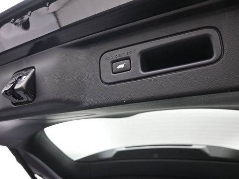 Used 2025 Honda Pilot Elite image 20