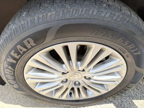 Used 2016 Chrysler Town & Country Touring-L w/ Driver Convenience Group FWD image 29
