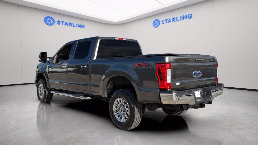 Used 2018 Ford F250 XLT w/ XLT Premium Package AWD/4WD image 5