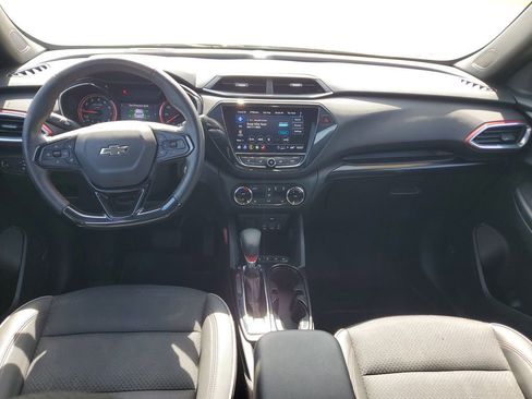 Used 2023 Chevrolet TrailBlazer RS w/ Technology Package FWD image 10