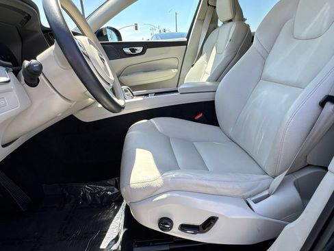 Used 2023 Volvo XC60 B5 Plus w/ Climate Package FWD image 22