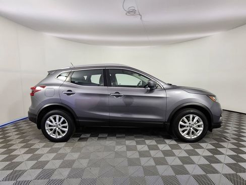 Used 2021 Nissan Rogue Sport SV AWD/4WD image 6