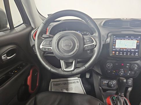 Used 2021 Jeep Renegade Trailhawk w/ Sun & Sound Group image 14