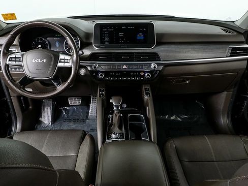 Used 2022 Kia Telluride SX w/ Nightfall Edition Package image 19