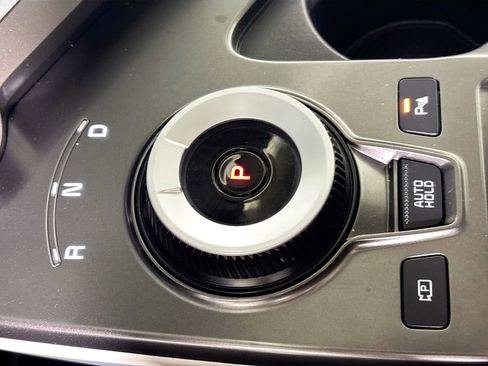 Certified 2024 Kia EV6 Wind image 19