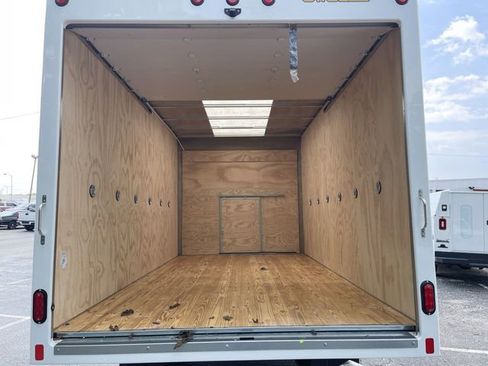 New 2025 GMC Savana 3500 w/ Power Convenience Package RWD image 16