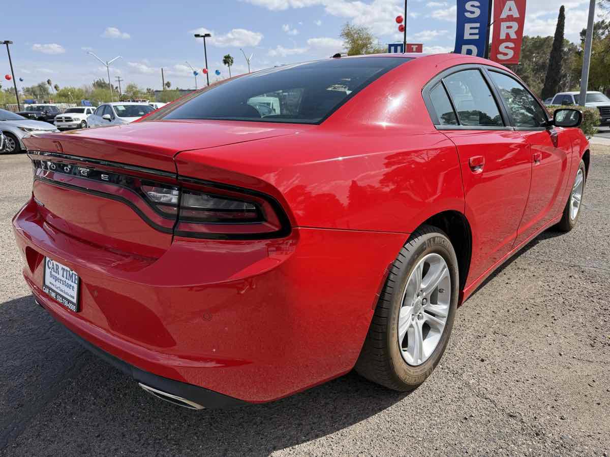 Used 2022 Dodge Charger SXT RWD image 3