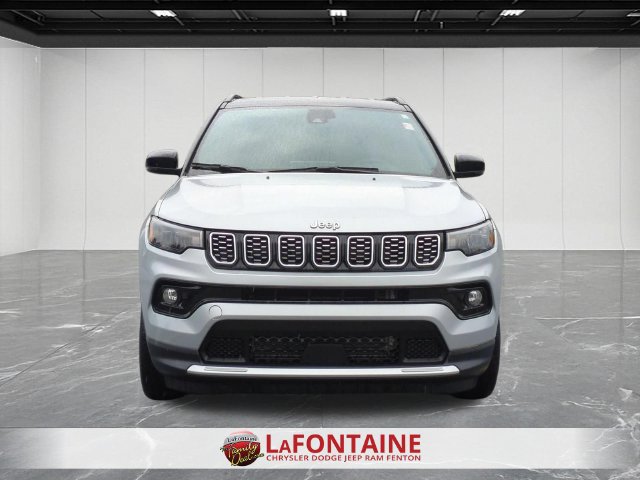 Used 2024 Jeep Compass Limited AWD/4WD image 8