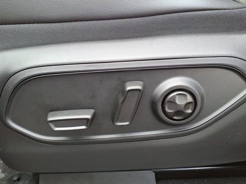 New 2026 Jeep Grand Cherokee Altitude AWD/4WD image 15