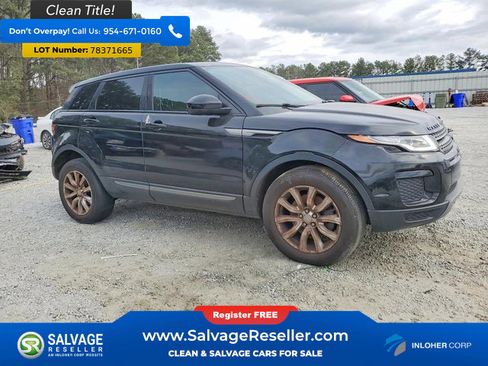 Used 2019 Land Rover Range Rover Evoque SE image 5