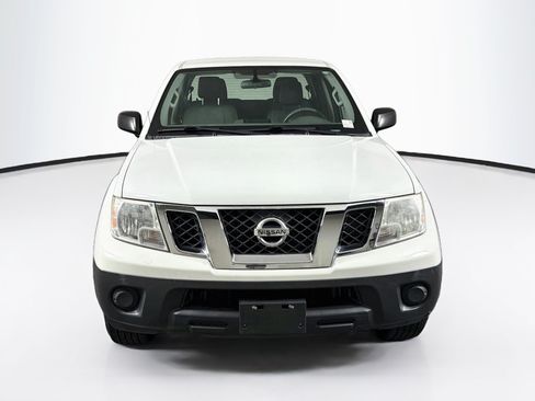 Used 2016 Nissan Frontier S RWD image 2
