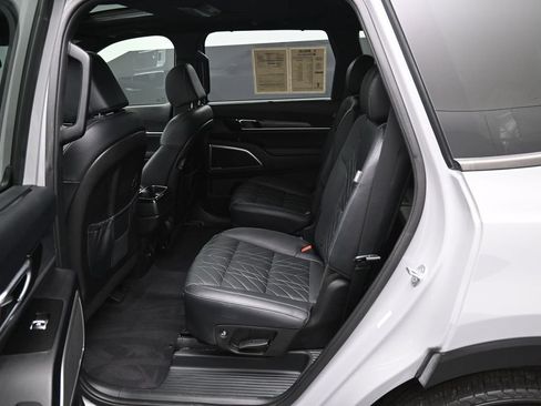 Used 2023 Kia Telluride EX X-Line AWD/4WD image 33