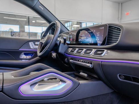 Used 2025 Mercedes-Benz GLE 350 4MATIC image 18