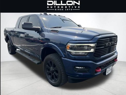 Used 2022 RAM 2500 Laramie w/ Night Edition AWD/4WD image 3
