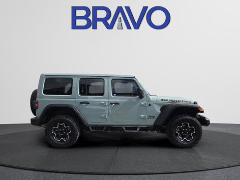 Used 2023 Jeep Wrangler Unlimited Rubicon AWD/4WD image 3