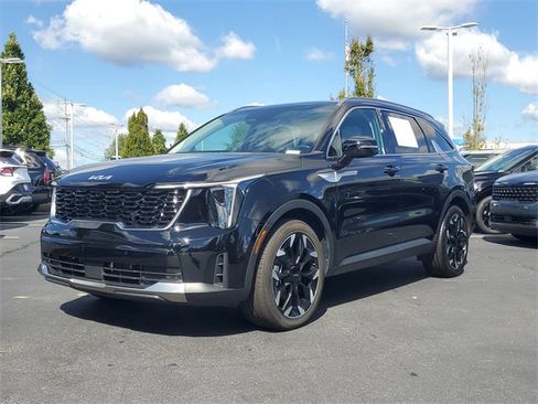 Used 2025 Kia Sorento EX image 31