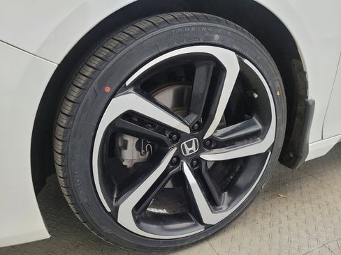 Used 2019 Honda Accord Sport image 31